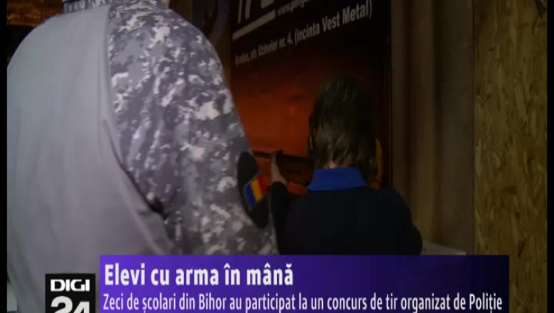 Elevi cu arma in mana. Zeci de scolari din Bihor au participat la un concurs de tir organizat de Politie Imagine
