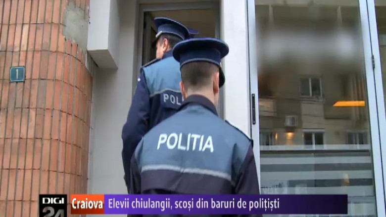 Elevii chiulangii, scosi din baruri de politistii craioveni   Imagine