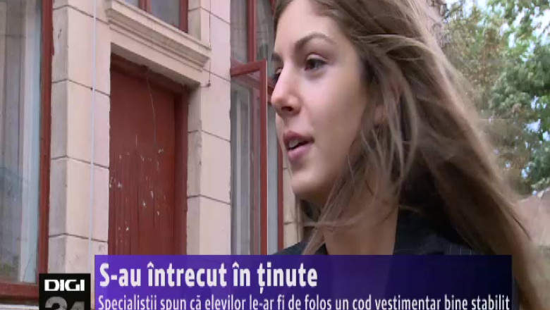 Elevii din Craiova s-au intrecut in tinute in prima zi de scoala Imagine