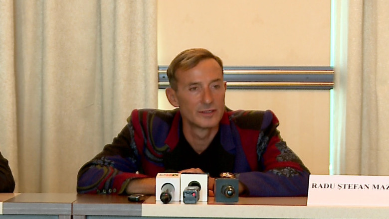 Elevii fata-n fata cu primarul. Radu Mazare le-a propus doua variante de subventionare a transportului Imagine