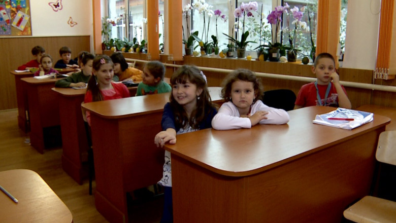 Elevii intra in vacanta. Copiii din clasele primare si prescolarii au liber o saptamana Imagine