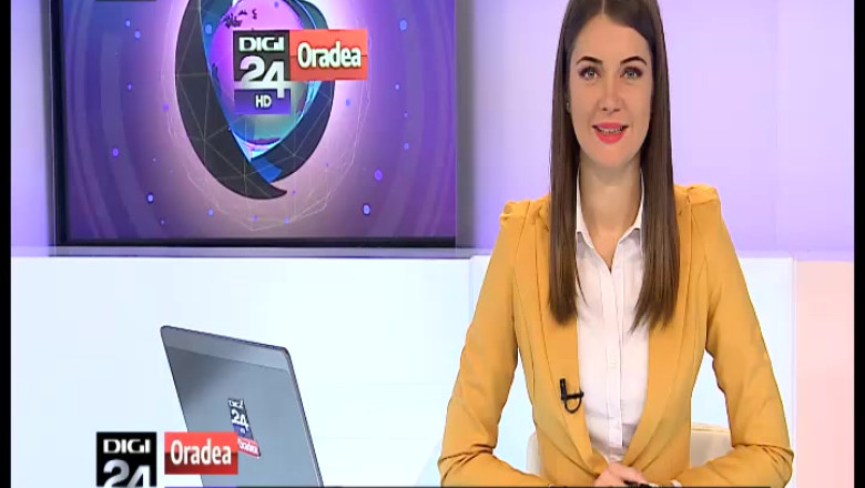 Elevii liceului greco-catolic "Iuliu Maniu" au impodobit bradul cu mesaje de apreciere pentru profesorii lor Imagine