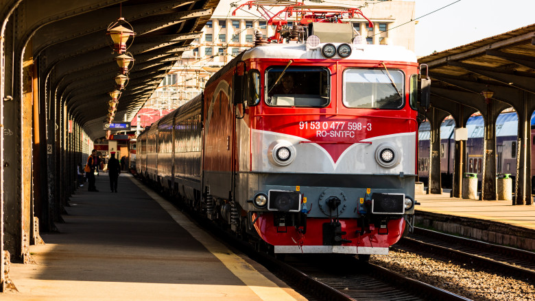 Elevii mai au gratuitate la transportul cu trenul pana pe 30 septembrie 2024, pe baza vizei scolare de anul trecut Imagine