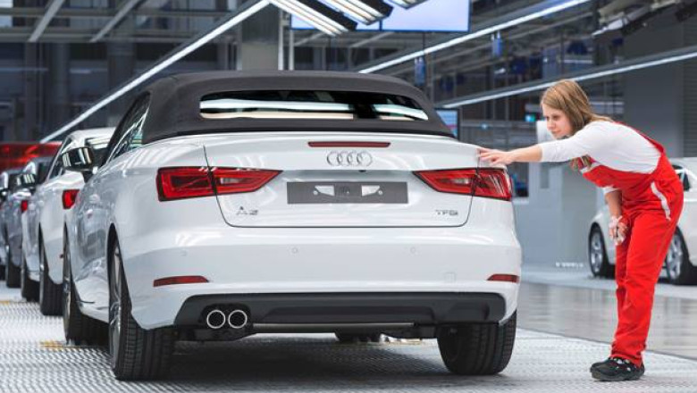 Elevii unui liceu oradean vor face practica la fabrica Audi din Germania Imagine