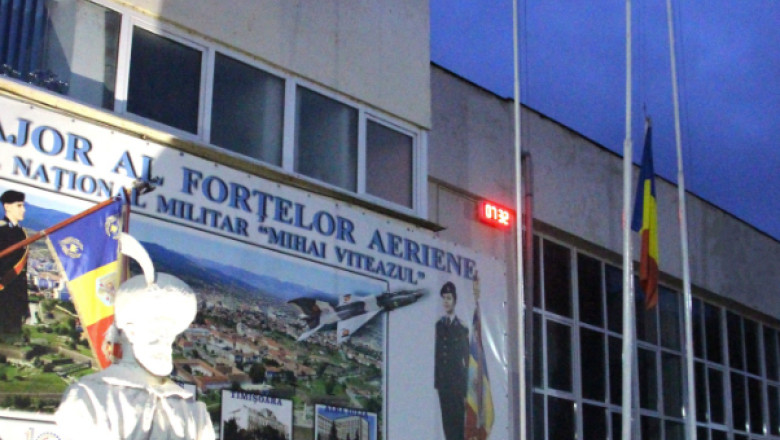 Elevul de 15 ani de la Colegiul Militar Alba Iulia care s-a aruncat de la etaj fusese declarat apt psihologic. Ce spun colegii lui Imagine