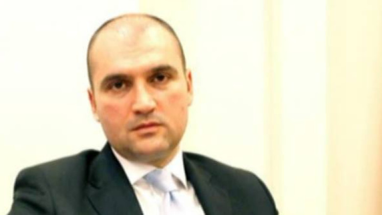 ELIBERAT. Directorul Antena Group, Sorin Alexandrescu, a parasit arestul Politiei Capitalei Imagine