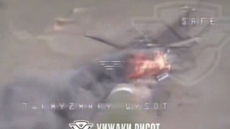 Elicopter rusesc Mi-8 de 10 milioane de dolari, distrus de ucraineni cu o drona de 500 de dolari Imagine