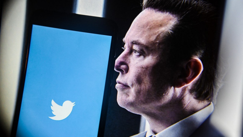 Elon Musk a anuntat ca oferta de a achizitiona Twitter este „temporar suspendata” Imagine