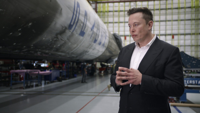 Elon Musk a pierdut 100 de miliarde de dolari in 2022, dar ramane cel mai bogat om din lume Imagine
