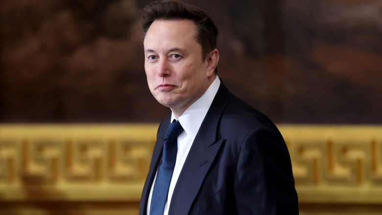Elon Musk: Tesla a semnat un contract de 16,5 miliarde de dolari cu Samsung pentru fabricarea cipurilor AI6 Imagine