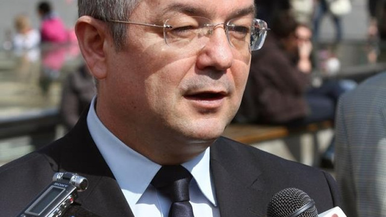 Emil Boc a vizitat-o pe Monica Iacob Ridzi la Penitenciarul Gherla Imagine