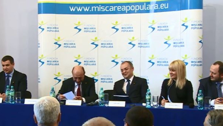 Emil Boc, atacat din interiorul PDL. Liderii democrat-liberali sunt deranjati ca fostul premier o sustine pe Elena Udrea la prezidentiale Imagine