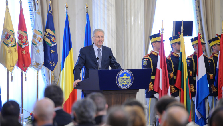 Emil Constantinescu, marturisire la 10 ani de la aderarea Romaniei la NATO: In 1999 am dat rusii afara din tara Imagine