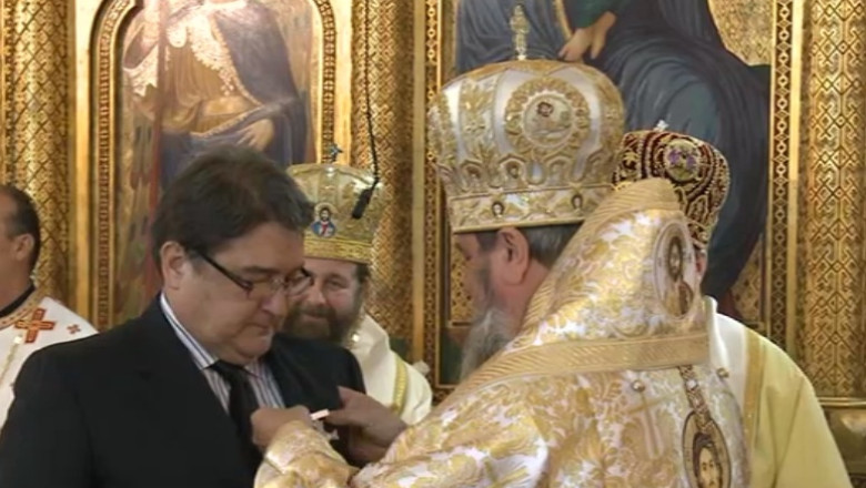 Emil Hurezeanu a primit distinctia „Crucea Saguniana” Imagine