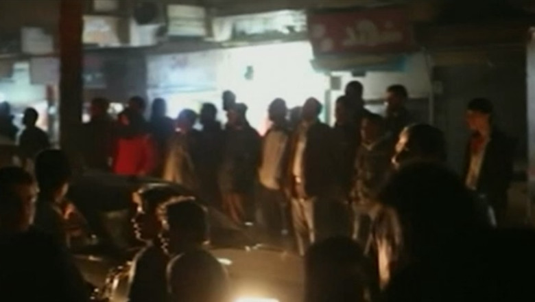 Emiratele Arabe Unite parasesc coalitia anti-ISIS, dupa ce un pilot iordanian a fost incendiat de teroristi Imagine