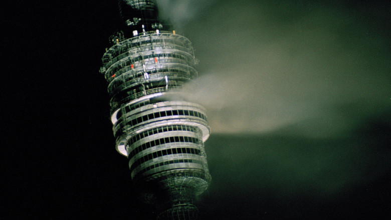 Emisia televiziunii publice ruse a fost intrerupta cateva ore din cauza unui incendiu Imagine