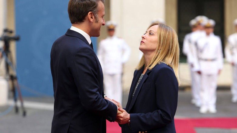 Emmanuel Macron s-a intalnit cu Giorgia Meloni la Roma. Angajamentele asumate de cei doi lideri Imagine