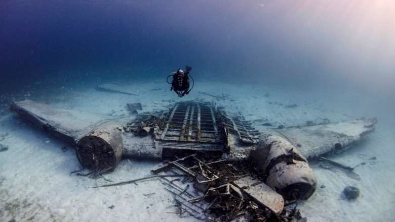 Epava unui avion care transporta droguri pentru Pablo Escobar, prabusit in Atlantic acum 43 de ani, a fost fotografiata Imagine
