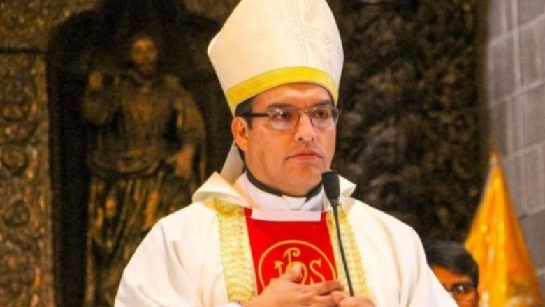 Episcopul peruvian cu 17 amante: clericul i-a inaintat demisia papei Leon. Cine l-a dat de gol privind viata amoroasa Imagine