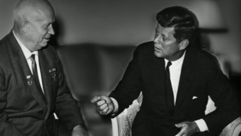 Epoca Hrusciov - rachete si liberalizare. Condamnarea crimelor lui Stalin a permis reapropierea de Occident Imagine