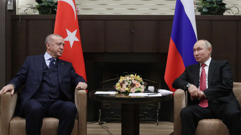 Erdogan a vorbit la telefon cu Putin. Ce au discutat despre acordul cerealelor din Marea Neagra Imagine
