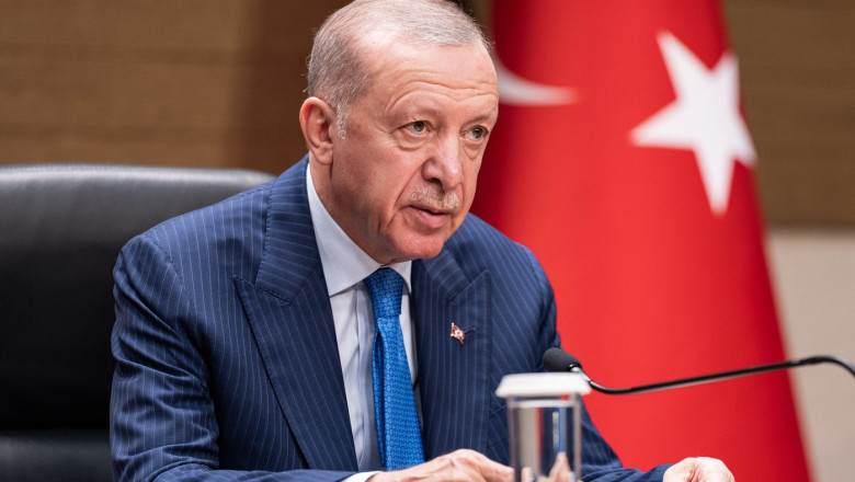 Erdogan cere Rusiei si Ucrainei sa continue negocierile privind pacea: „Sa nu inchida usa" Imagine