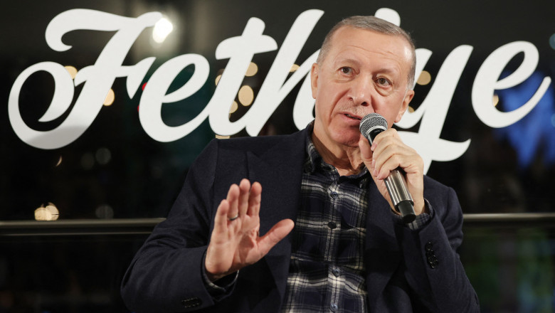 Erdogan santajeaza din nou Suedia si Finlanda: „Pentru aderarea la NATO trebuie sa ne predati 130 de teroristi” Imagine