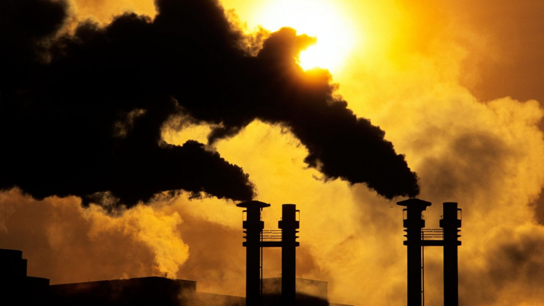 Est-europenii respira cel mai toxic aer din Europa. Intarzierea limitelor UE de poluare provoaca sute de mii de decese Imagine