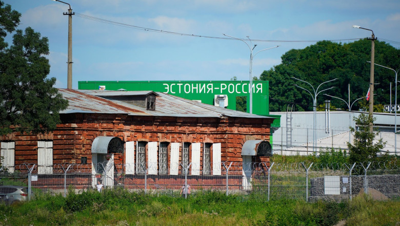 Estonia instaleaza o poarta de securitate la granita cu Rusia, pentru a consolida mai mult frontiera estica Imagine