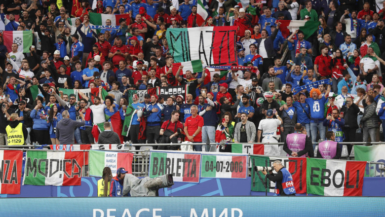 EURO 2024: 50 de fani italieni inarmati cu cutite si un cocktail Molotov au fost arestati inainte de a-i ataca pe suporterii albanezi Imagine