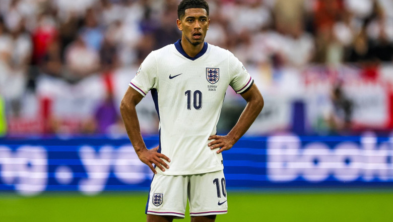 EURO 2024. UEFA il ancheteaza disciplinar pe Jude Bellingham, dupa gestul obscen al englezului in meciul cu Slovacia din optimi Imagine
