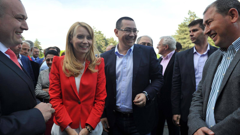 Europarlamentare, umbrite de prezidentiale. V. Ponta: Am stat langa boxa si nu mai aud bine, ma gandeam ce blestem, dupa un presedinte.... sa ajunga si unul surd  Imagine