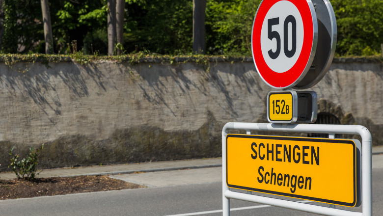 Europarlamentari austrieci sustin extinderea spatiului Schengen si il critica pe ministrul de interne Gerhard Karner Imagine