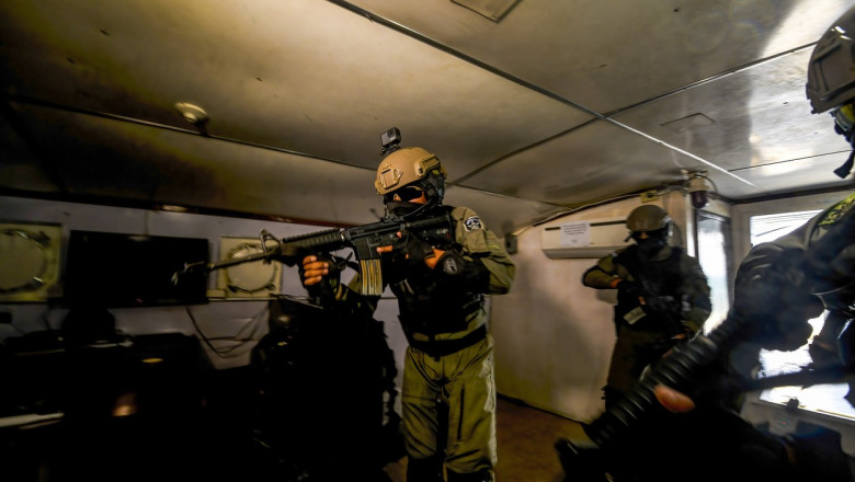 Europol anunta dezmembrarea unui "super-cartel" de traficanti. Acestia controlau o treime din traficul de cocaina in Europa Imagine