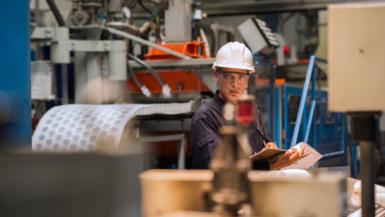 Eurostat: Romania se numara printre tarile UE cu o crestere importanta a preturilor productiei industriale Imagine