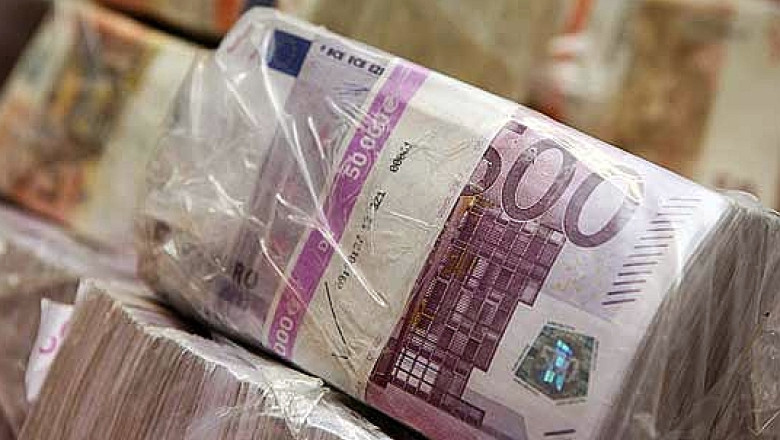 Evaziunea fiscala, piatra de moara a bugetului. Cum pierde Romania 50 de milioane de euro in fiecare zi Imagine