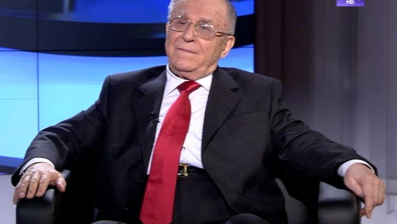 EXCLUSIV. Ce amintiri are Ion Iliescu de la Moscova Imagine