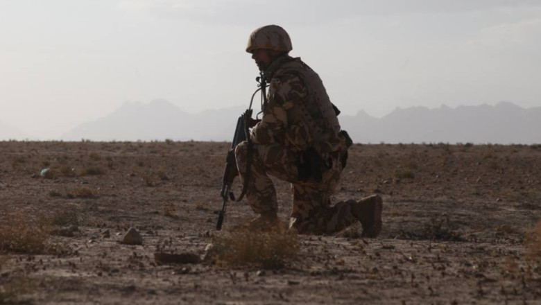 EXCLUSIV Digi24. Reportaj din baza militara Kandahar, refugiul militarilor din Afganistan Imagine