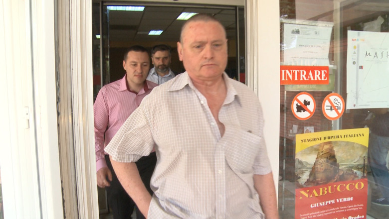 EXCLUSIV. Prodecanul Facultatii de Medicina din Oradea a fost dus aseara din arest la spital, dupa ce i s-a facut rau Imagine