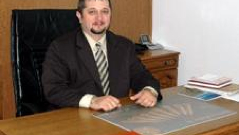 EXCLUSIV. Seful Serviciului Arme din Politia Bihor, suspendat din functie si pus la dispozitia DNA Oradea Imagine