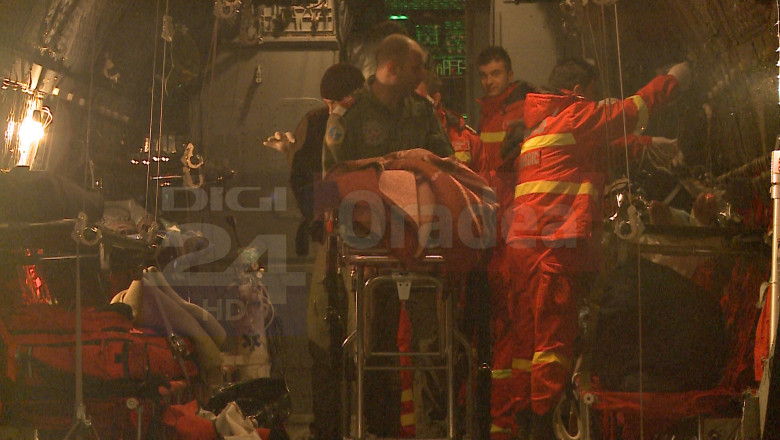 EXCLUSIV. Un pacient in stare critica, transportat cu un avion militar de la Oradea la Bucuresti Imagine