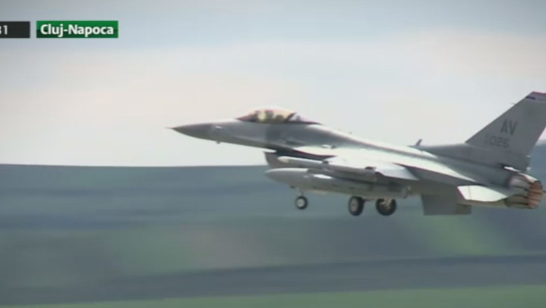 Exercitiu militar romano-american, la Baza Aeriana 71 Campia Turzii Imagine