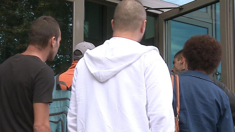 Exmatriculati, dupa ce au dat mita. 12 studenti de la UMC au fost eliminati din facultate Imagine