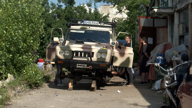 Expeditie in Siberia, cu un ARO, pentru gasirea comunitatilor de romani Imagine