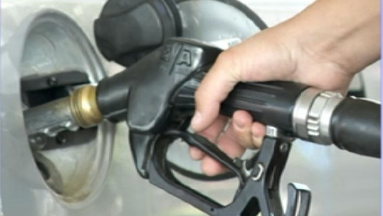 Explodeaza preturile la benzina si motorina Imagine