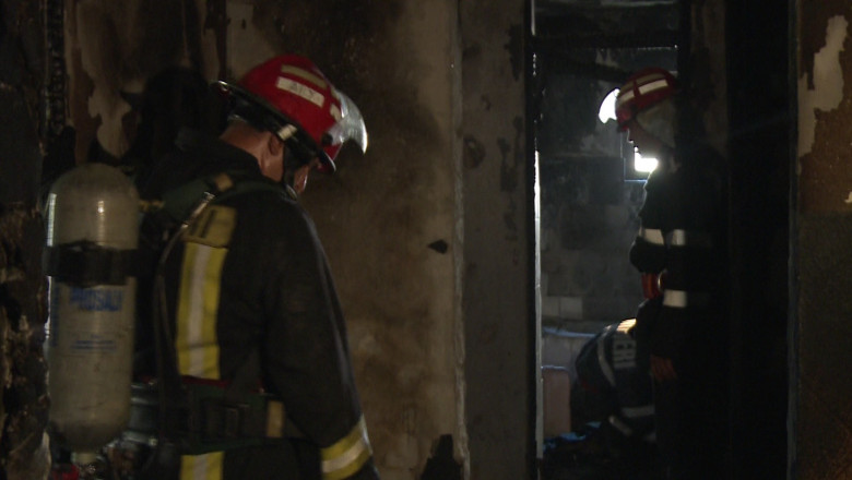 Explozie intr-un bloc din Constanta. 4 persoane au avut nevoie de ingrijiri medicale Imagine