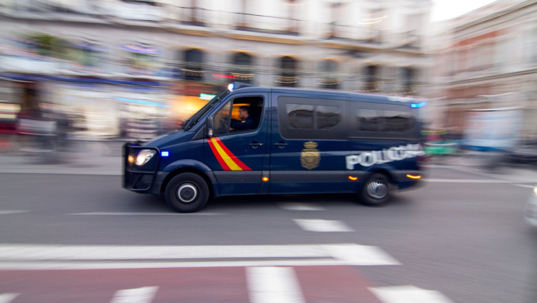 Explozie la ambasada Ucrainei din Madrid. O bomba a fost ascunsa intr-o scrisoare Imagine