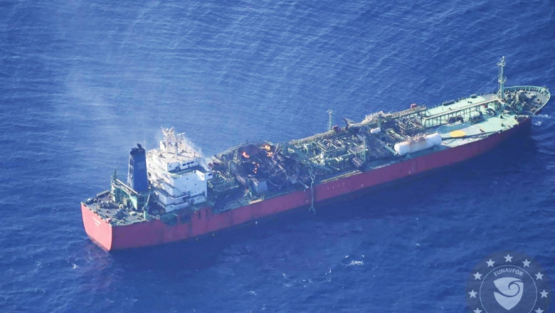 Explozie la bordul unui vas care transporta GPL in Golful Aden. Doi marinari sunt dati disparuti Imagine