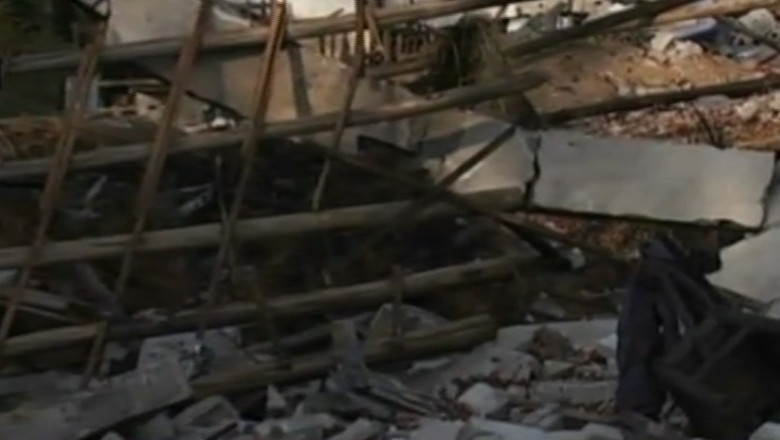 Explozie la o fabrica de artificii din China Imagine