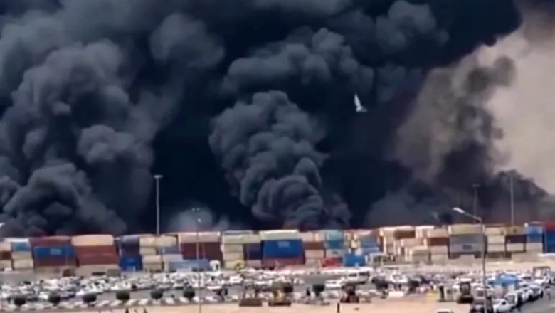 Explozie uriasa in cel mai mare port comercial din Iran. Sunt sute de victime Imagine